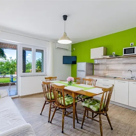 Rajna Apartment Crikvenica