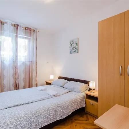 Rajna * Crikvenica
