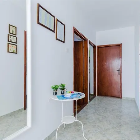 Apartment Rajna