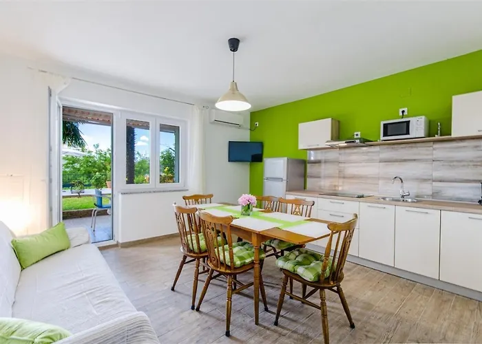 Rajna Apartman Crikvenica