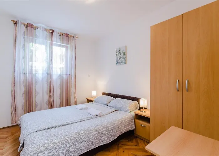 Rajna * Crikvenica